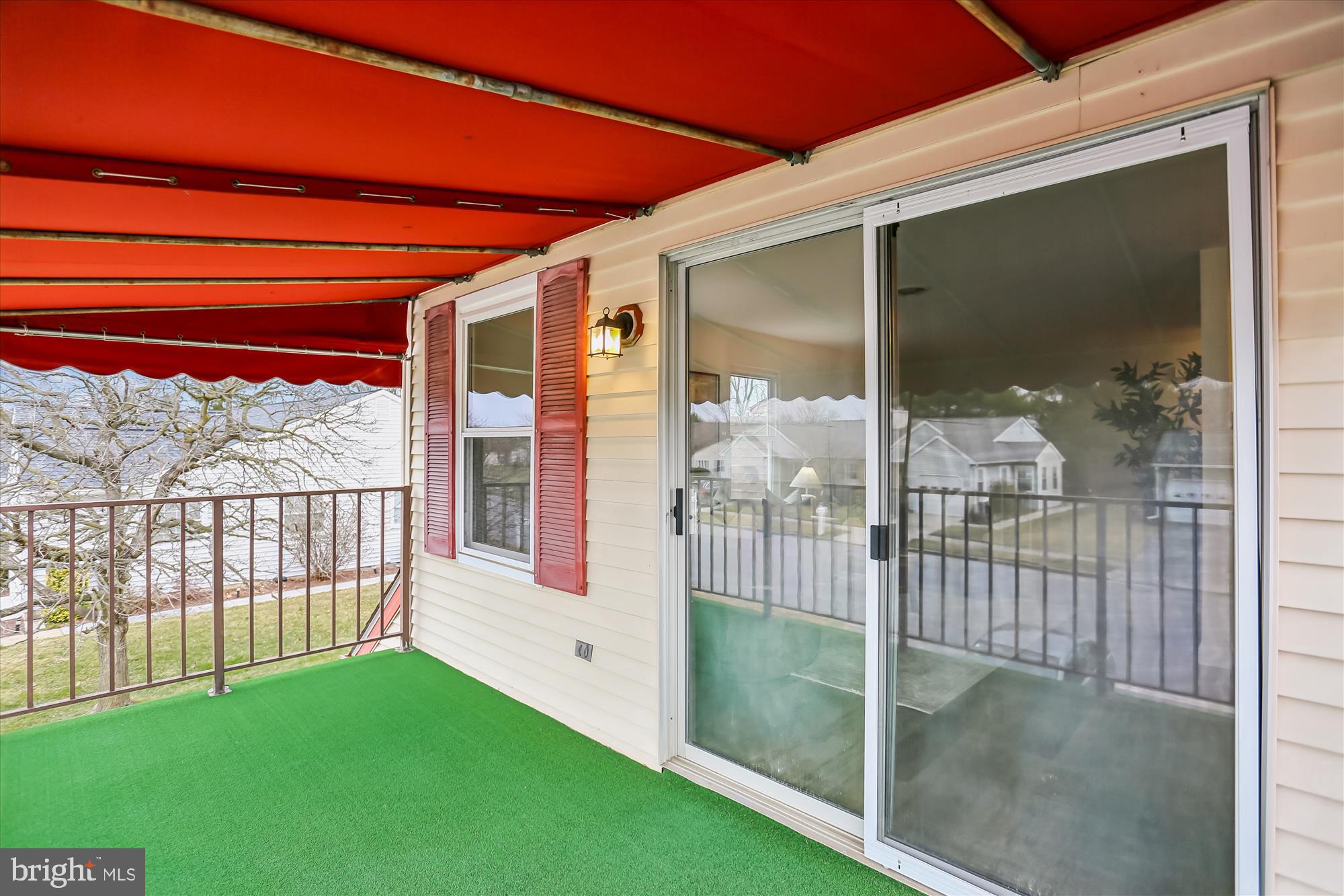 CRESTWOOD VILLAGE - Residential