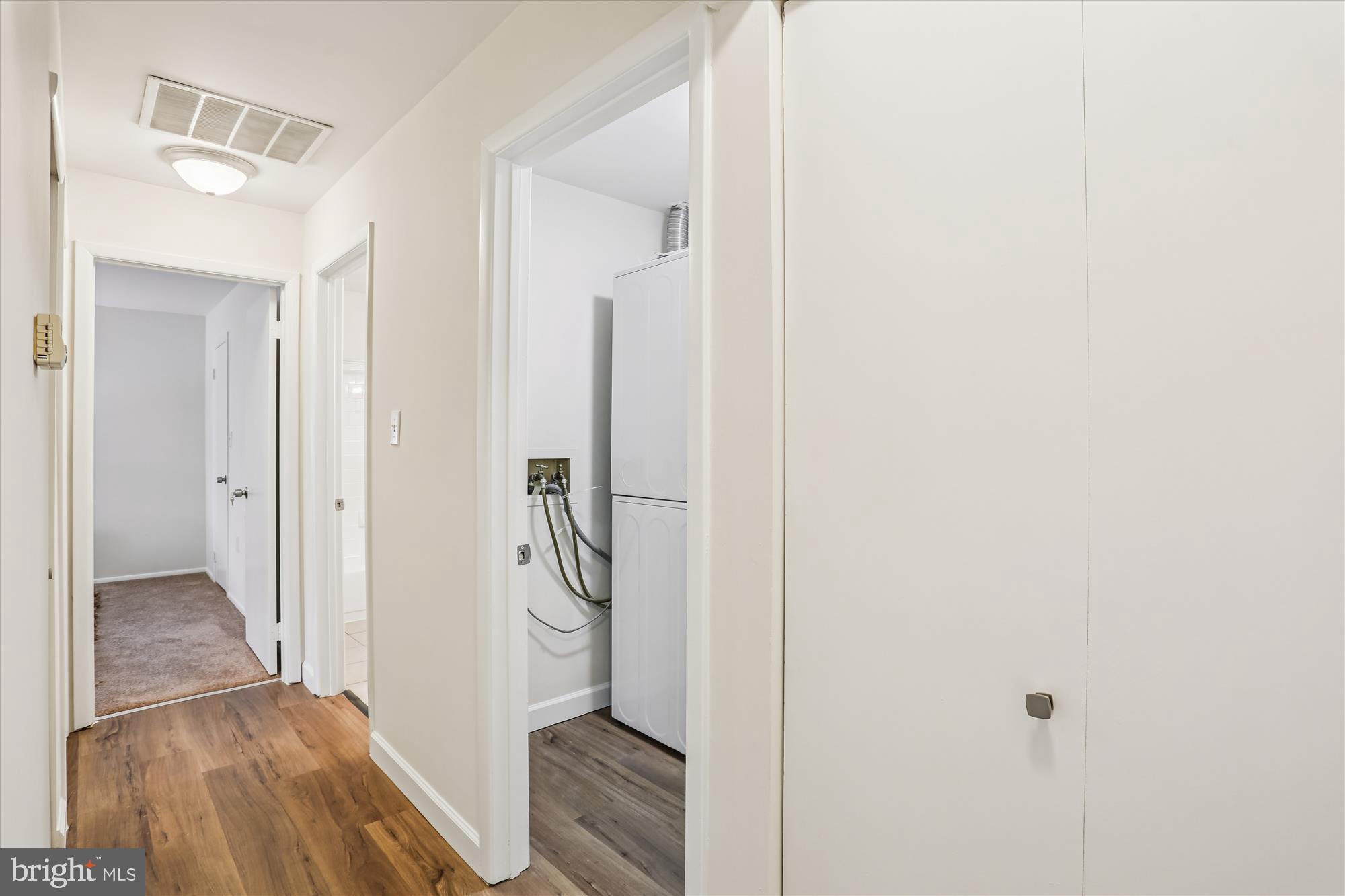 CRESTWOOD VILLAGE - Residential