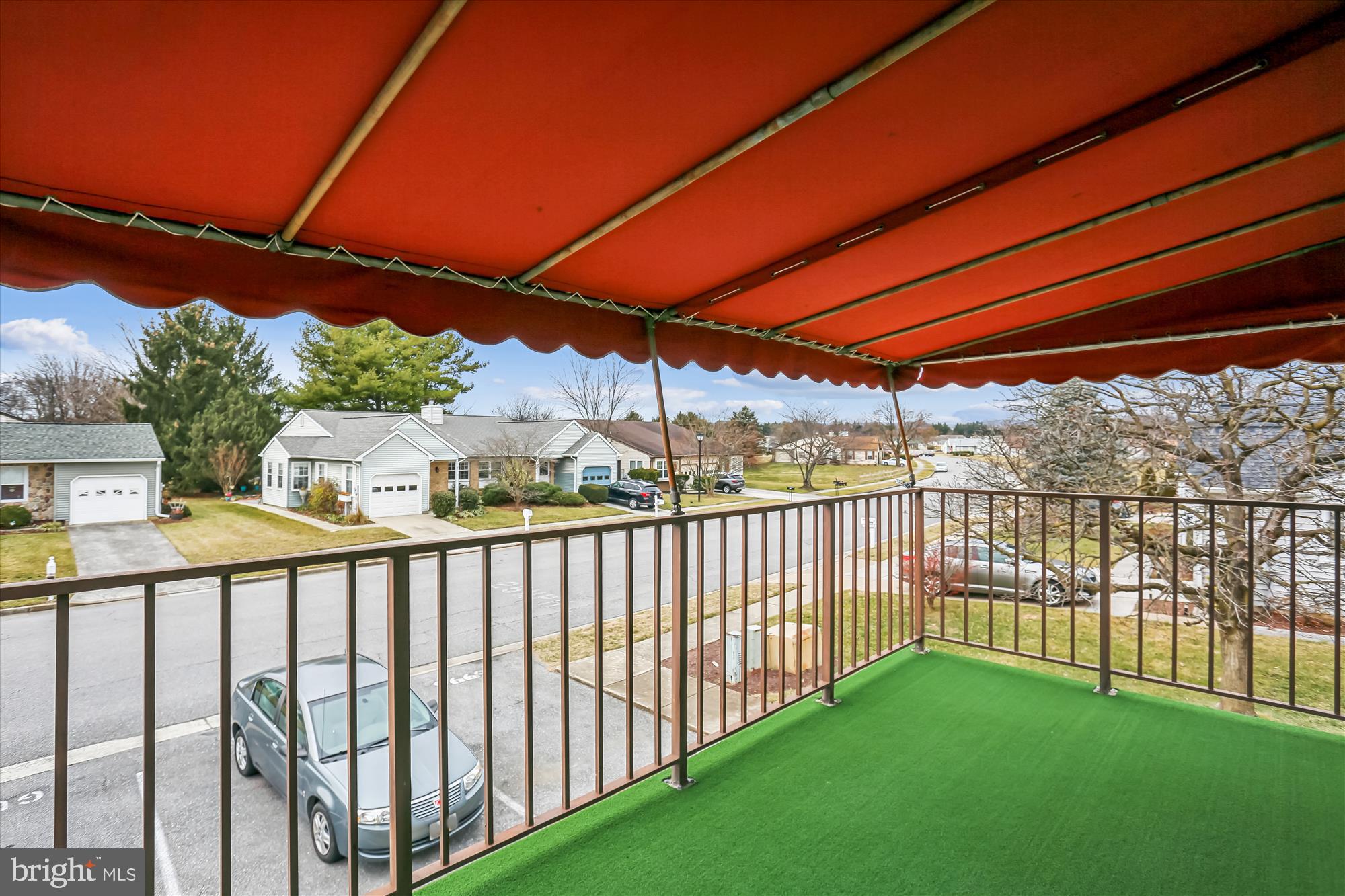 CRESTWOOD VILLAGE - Residential