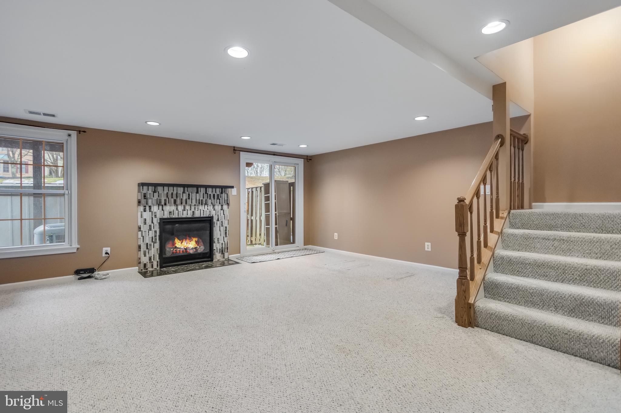 MIDDLEFORD - Residential