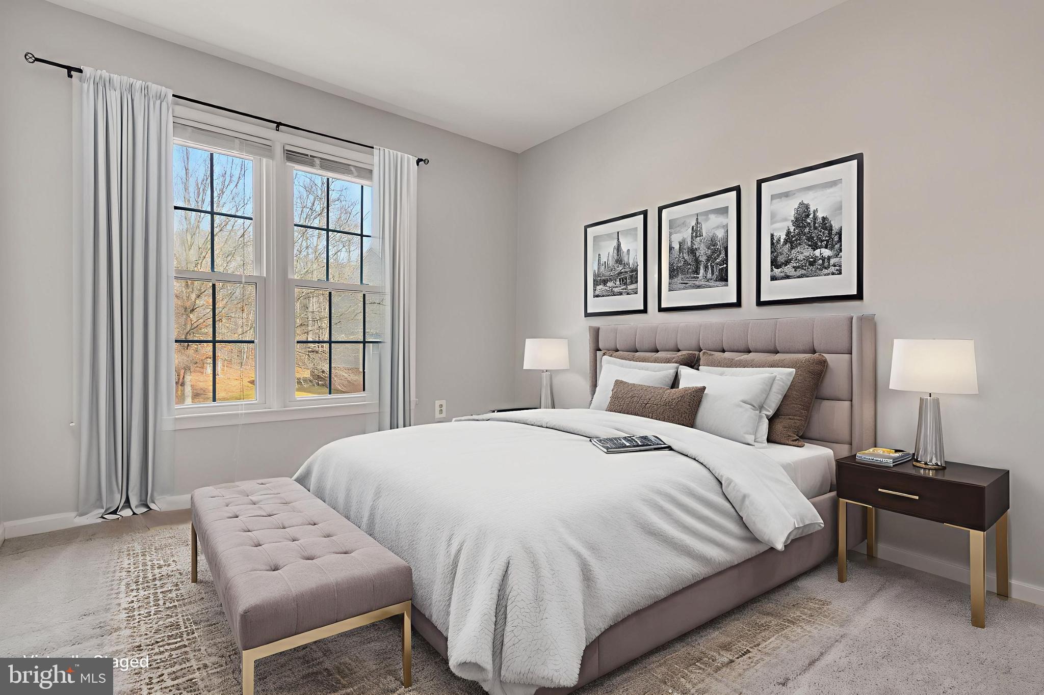 MIDDLEFORD - Residential