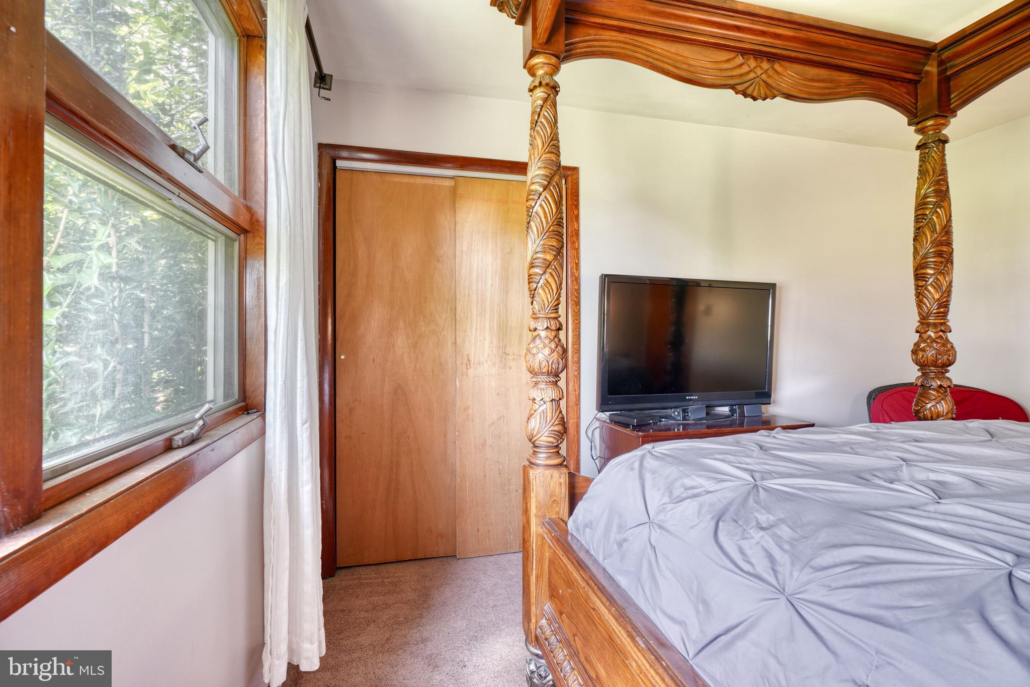 ROSEDALE - Residential