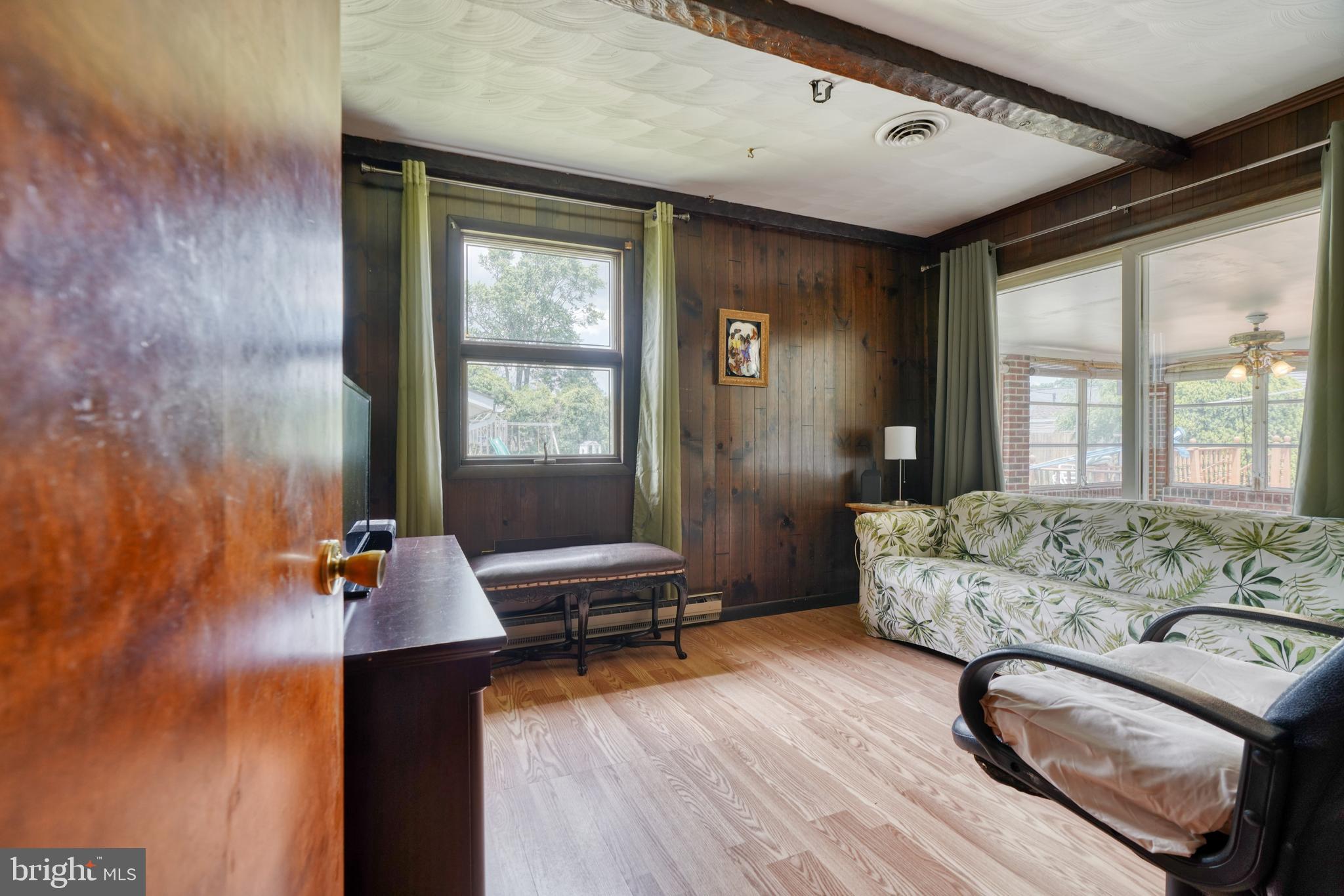 ROSEDALE - Residential