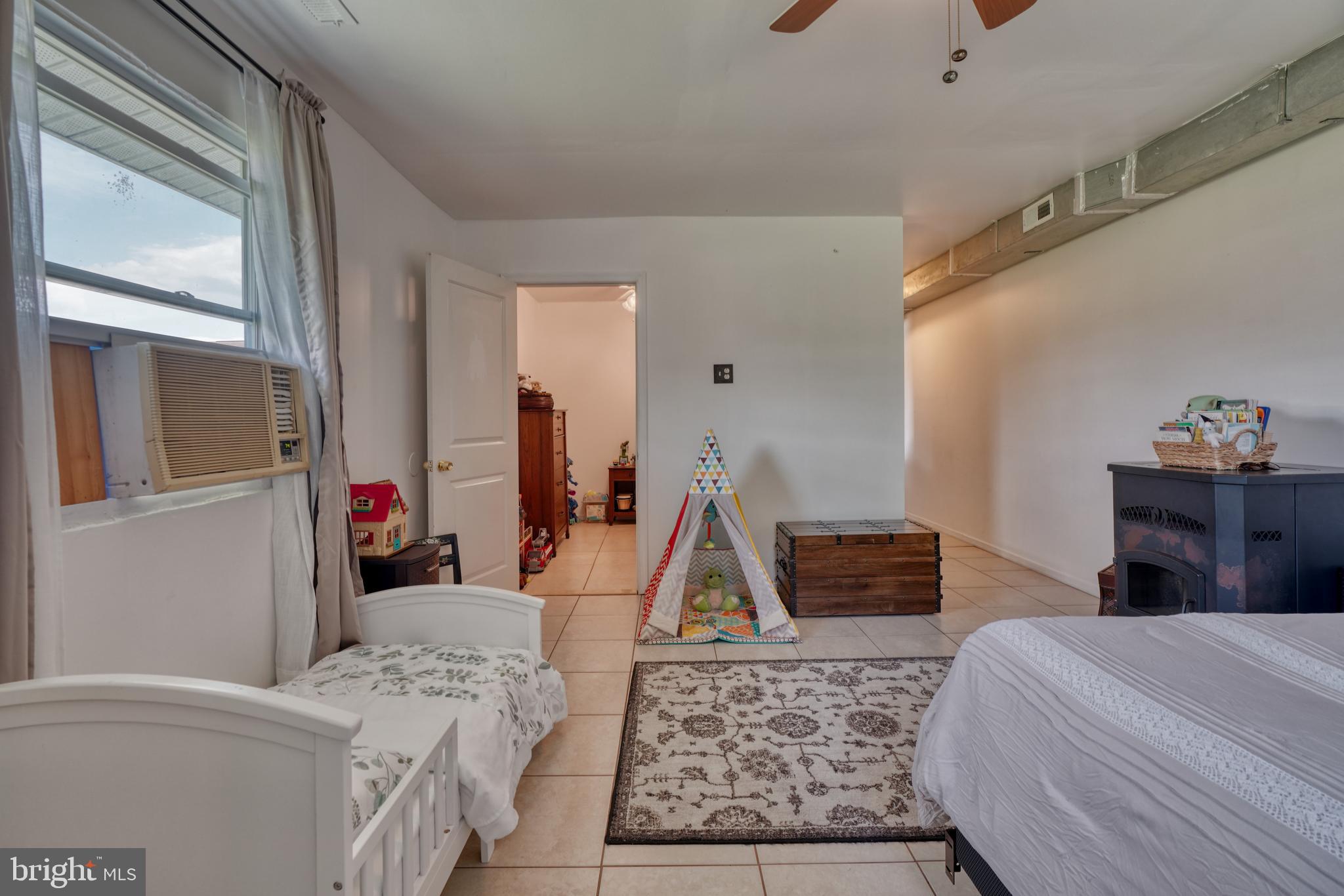 ROSEDALE - Residential