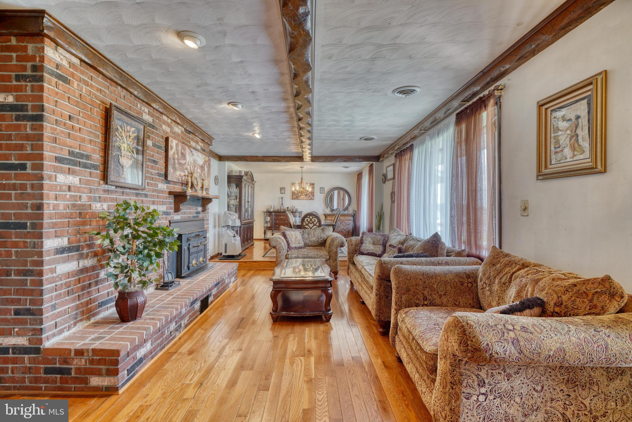 ROSEDALE - Residential