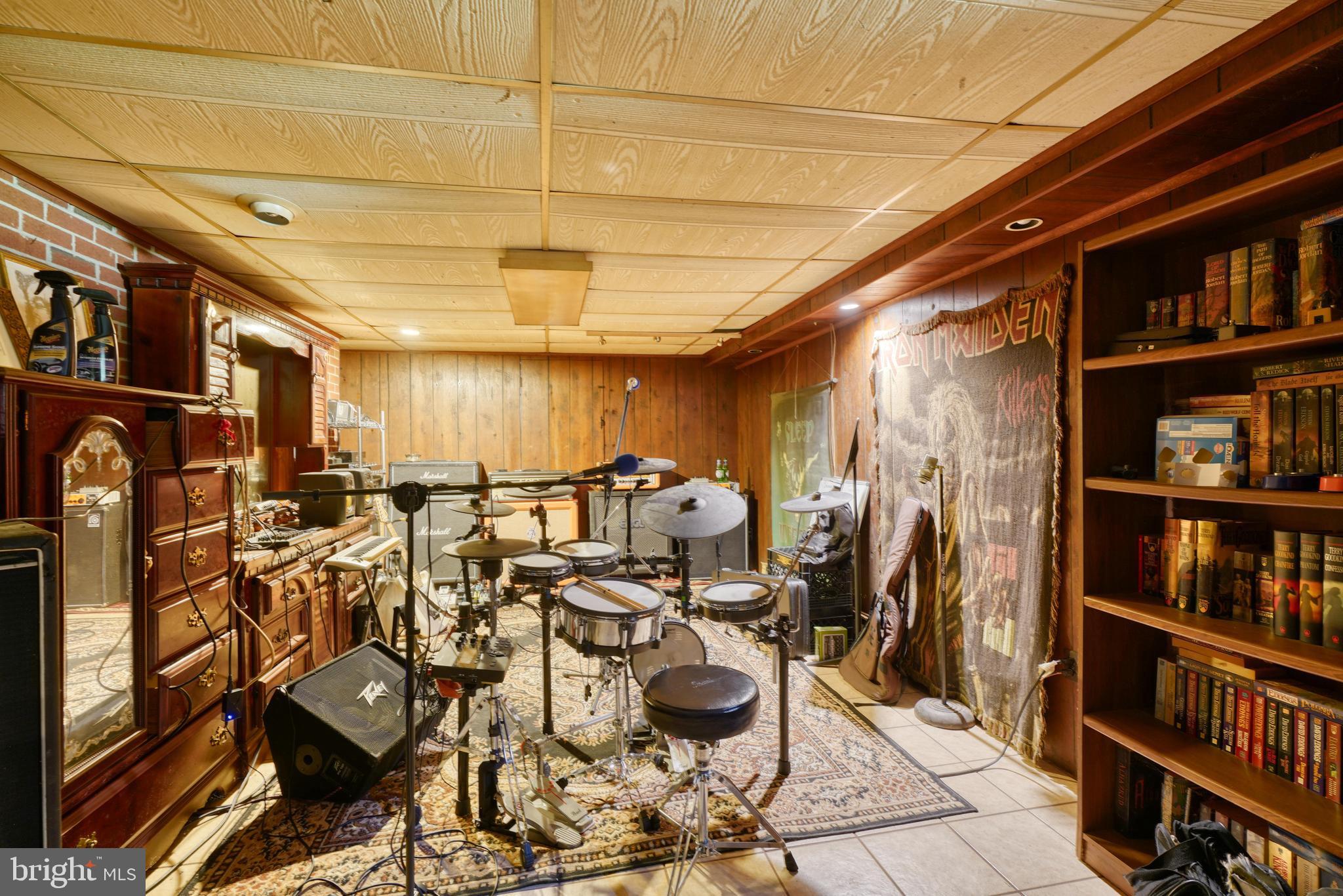 ROSEDALE - Residential