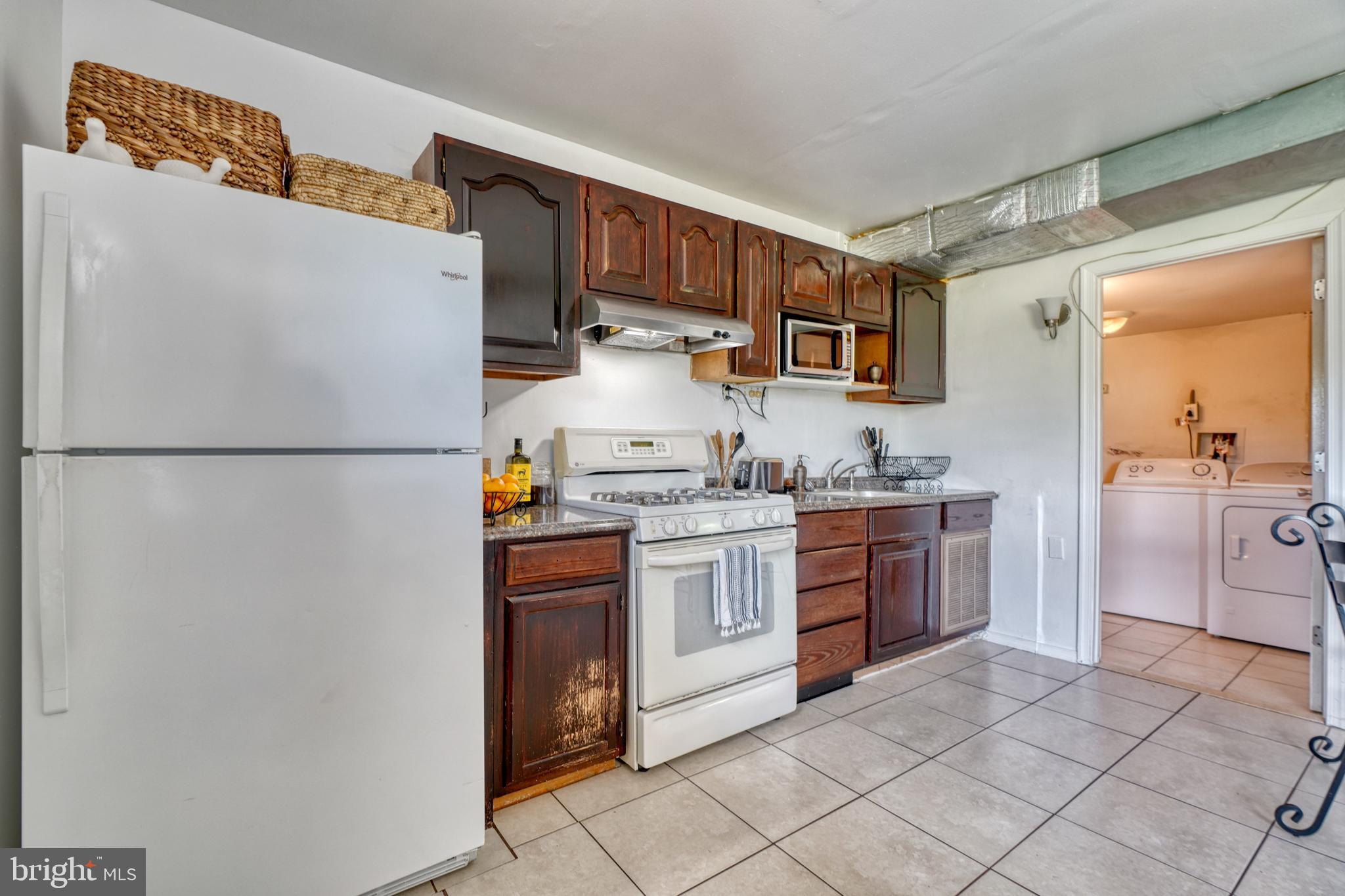 ROSEDALE - Residential