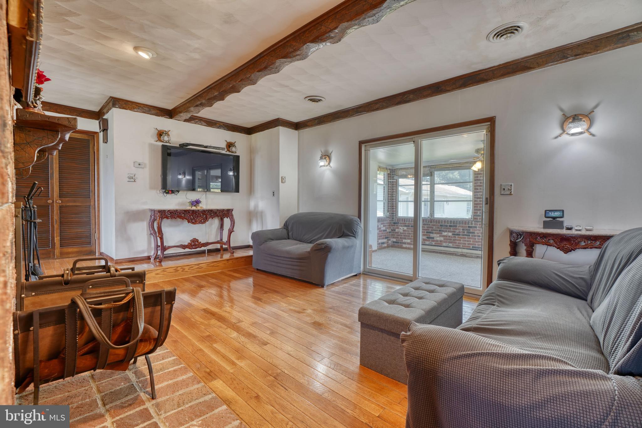 ROSEDALE - Residential