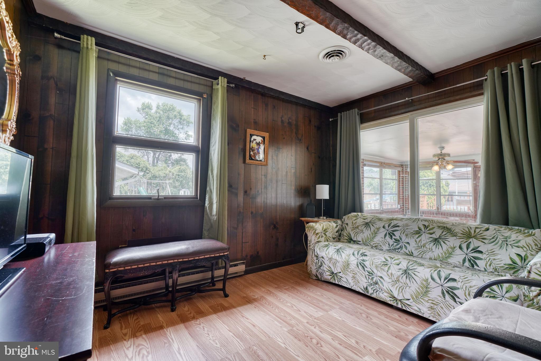 ROSEDALE - Residential