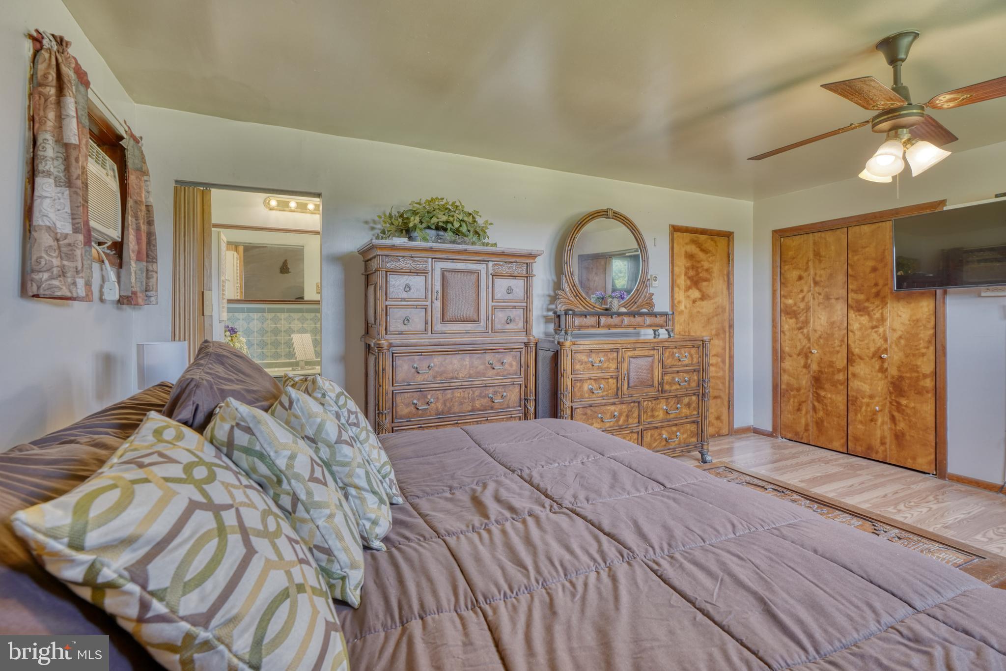 ROSEDALE - Residential