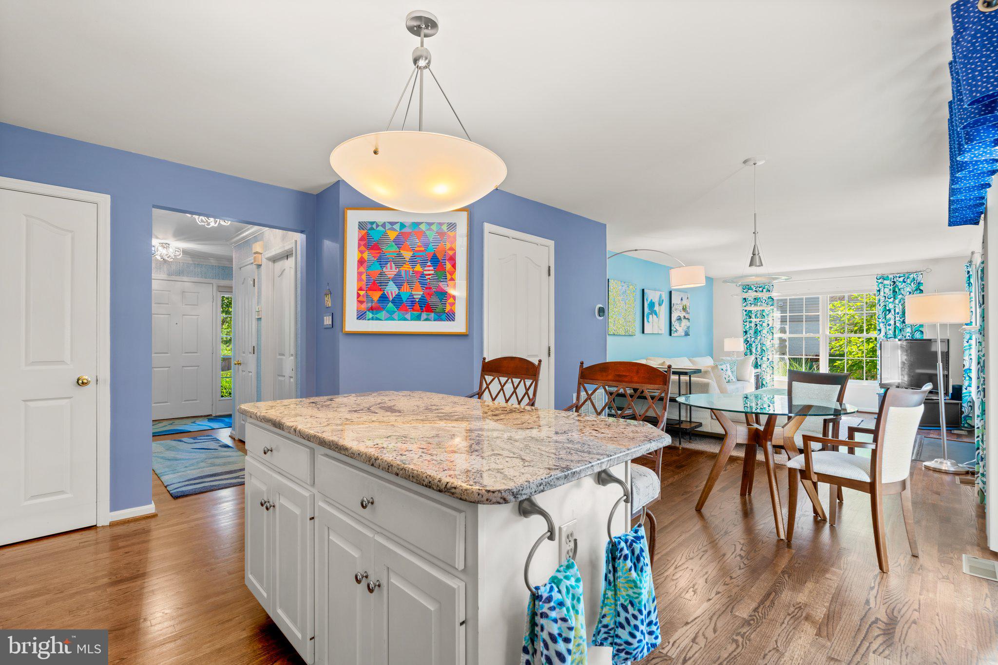 KINGSVIEW VILLAGE - Residential