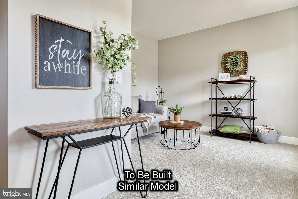 HICKORY POINTE - Residential