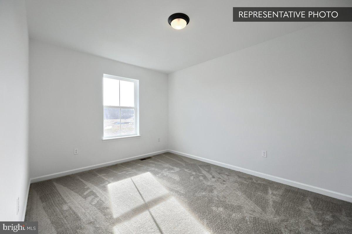 HICKORY POINTE - Residential