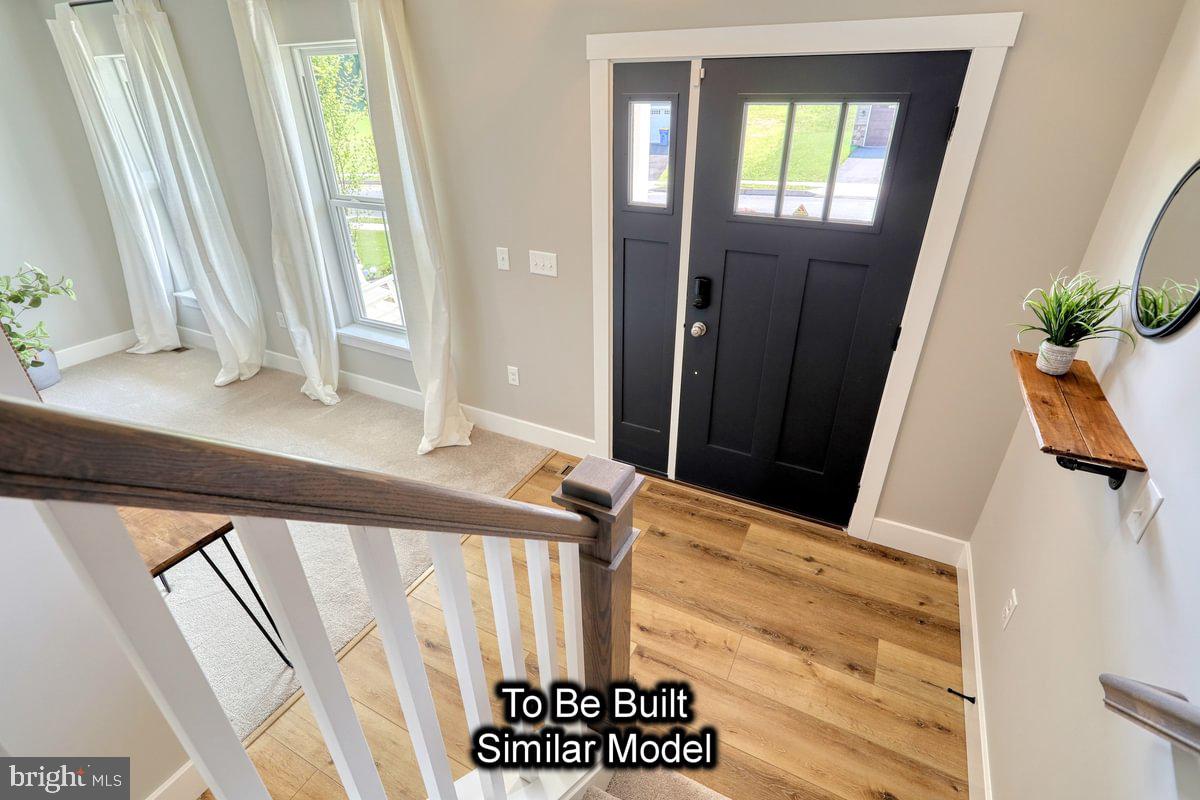 HICKORY POINTE - Residential