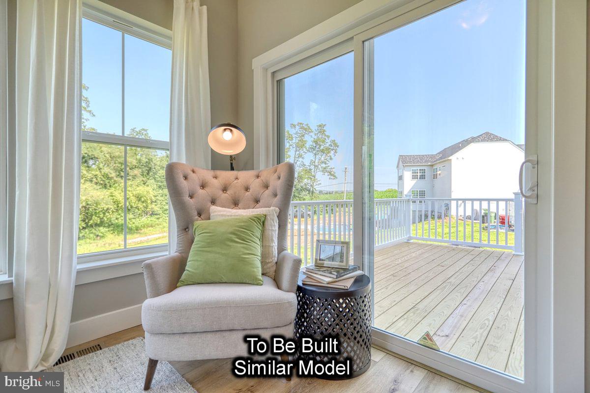 HICKORY POINTE - Residential