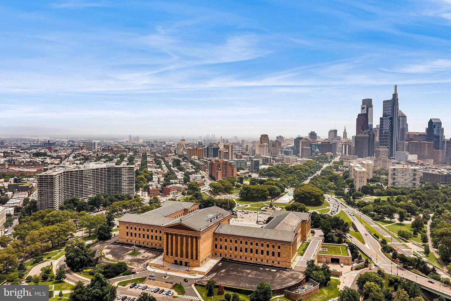 ART MUSEUM AREA - Residential