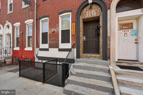 Townhouse For Sale - 1315 N 19th Street<br/> PHILADELPHIA, PA 19121