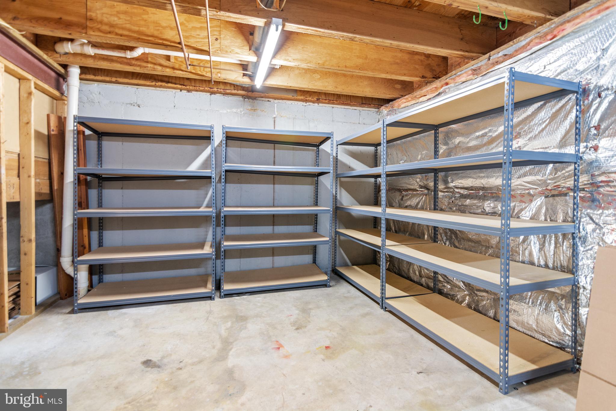 PADONIA COMPLEX - Residential