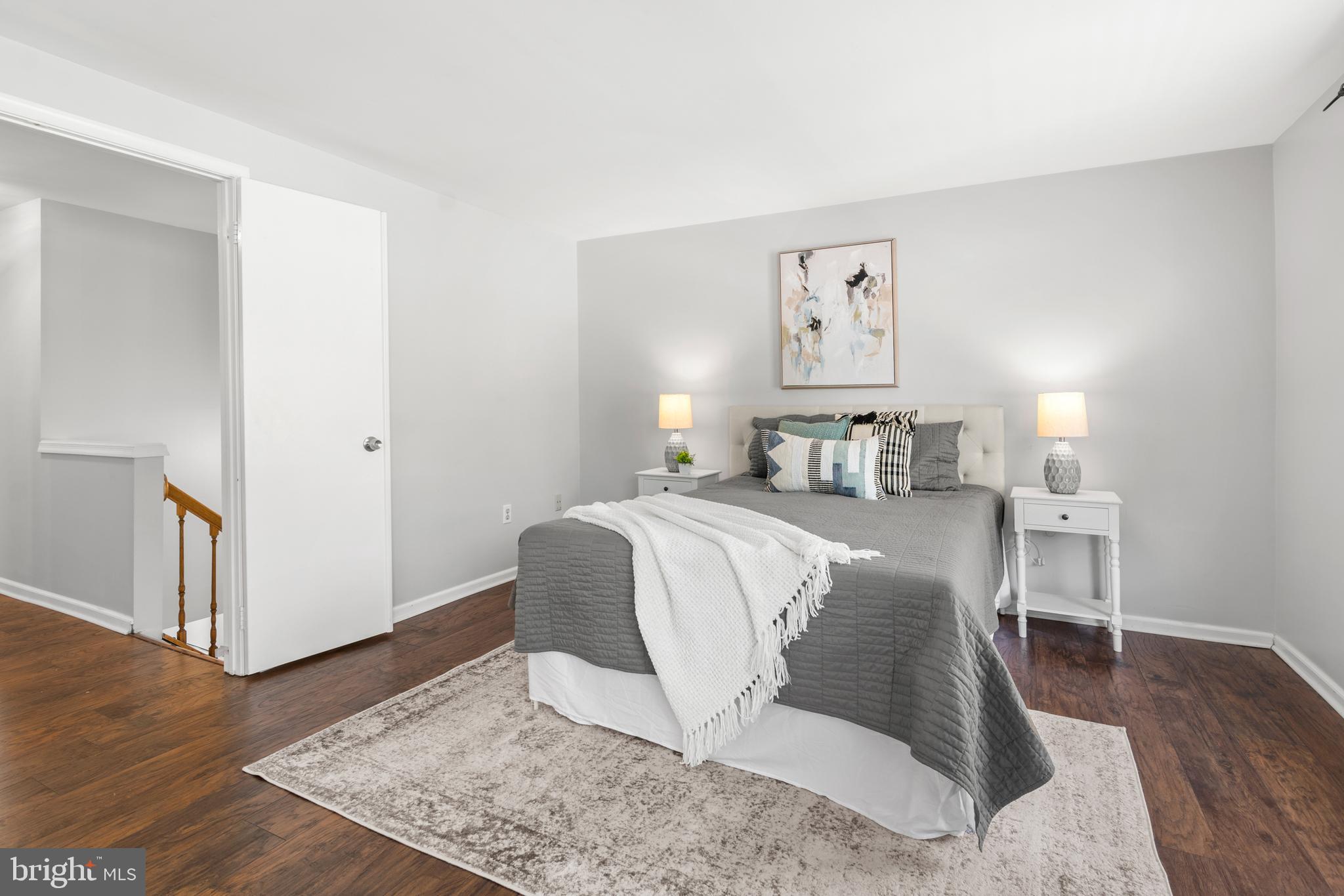 PADONIA COMPLEX - Residential