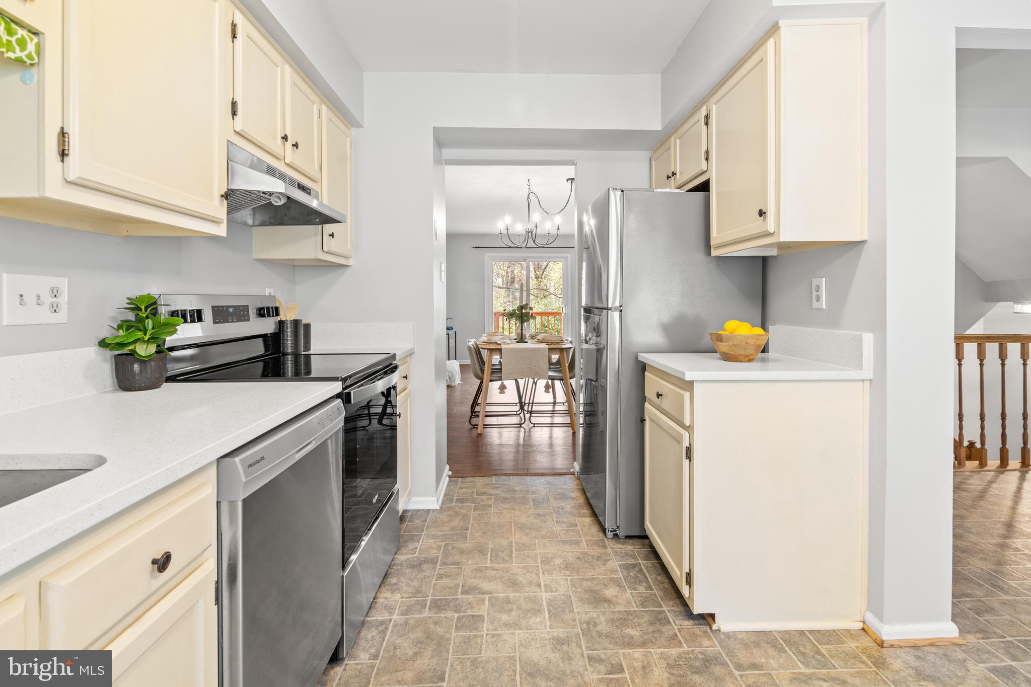 PADONIA COMPLEX - Residential