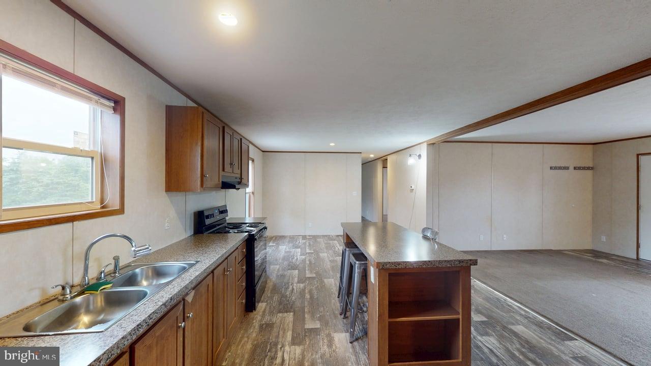 REEDS ADDITION - Residential