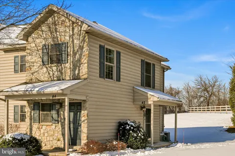 42 Midway Farms Lane, Lancaster, PA 17602 - MLS#: PALA2066966