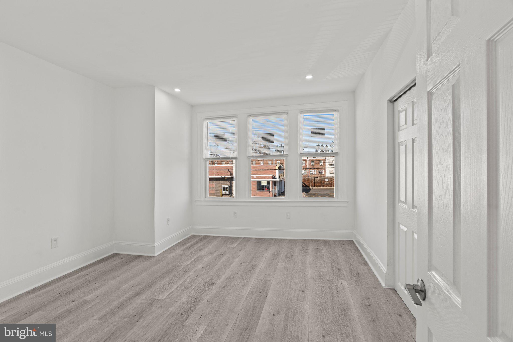 TACONY - Residential