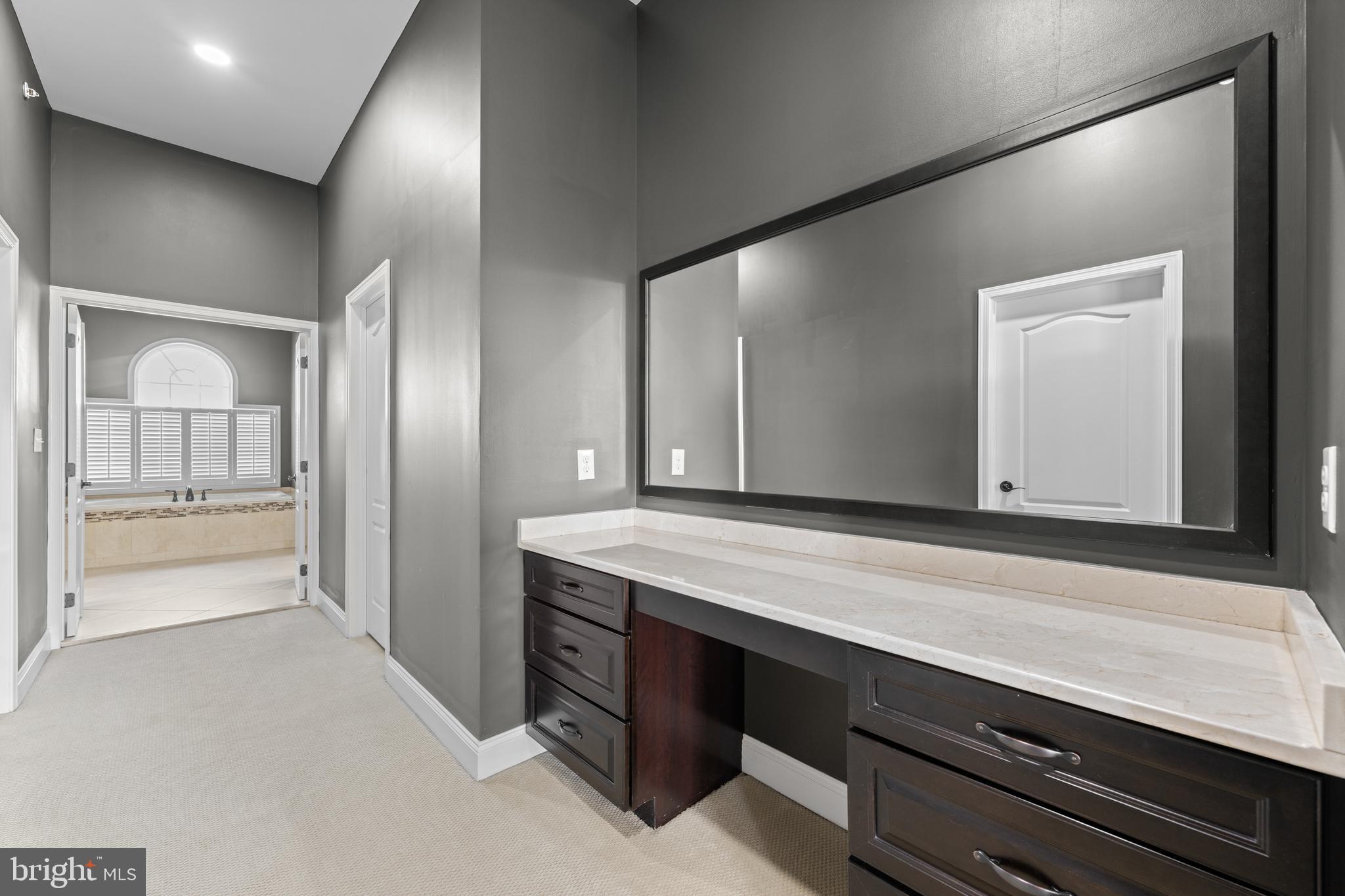 LISETER - Residential