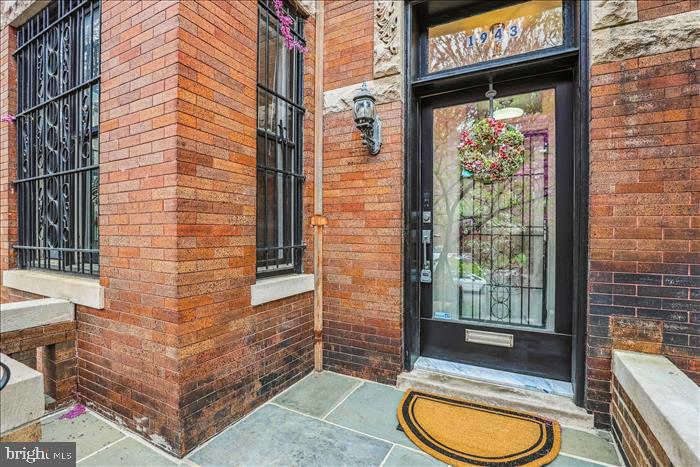 1943 BILTMORE STREET NW