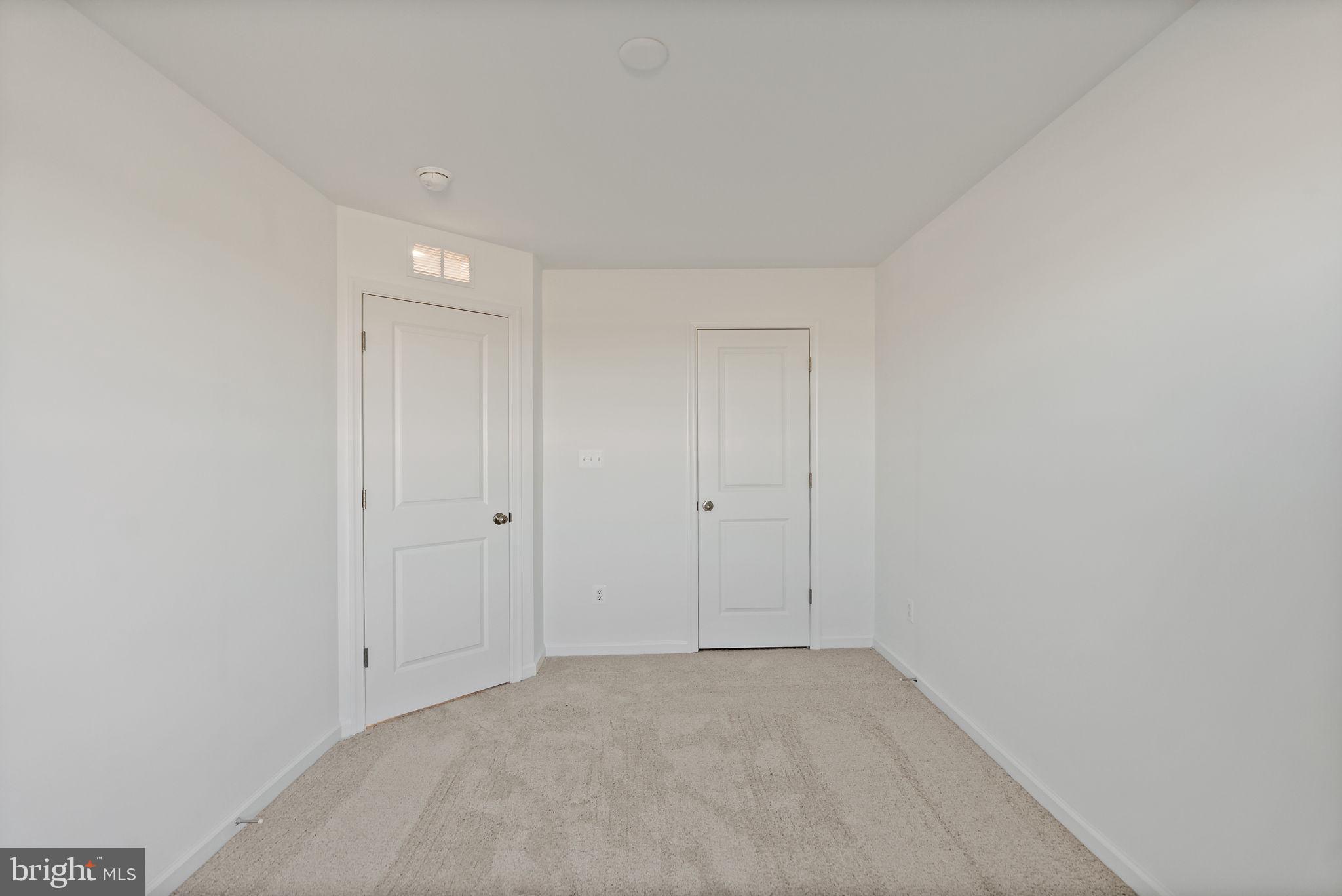 SOUTH BROOK - Residential