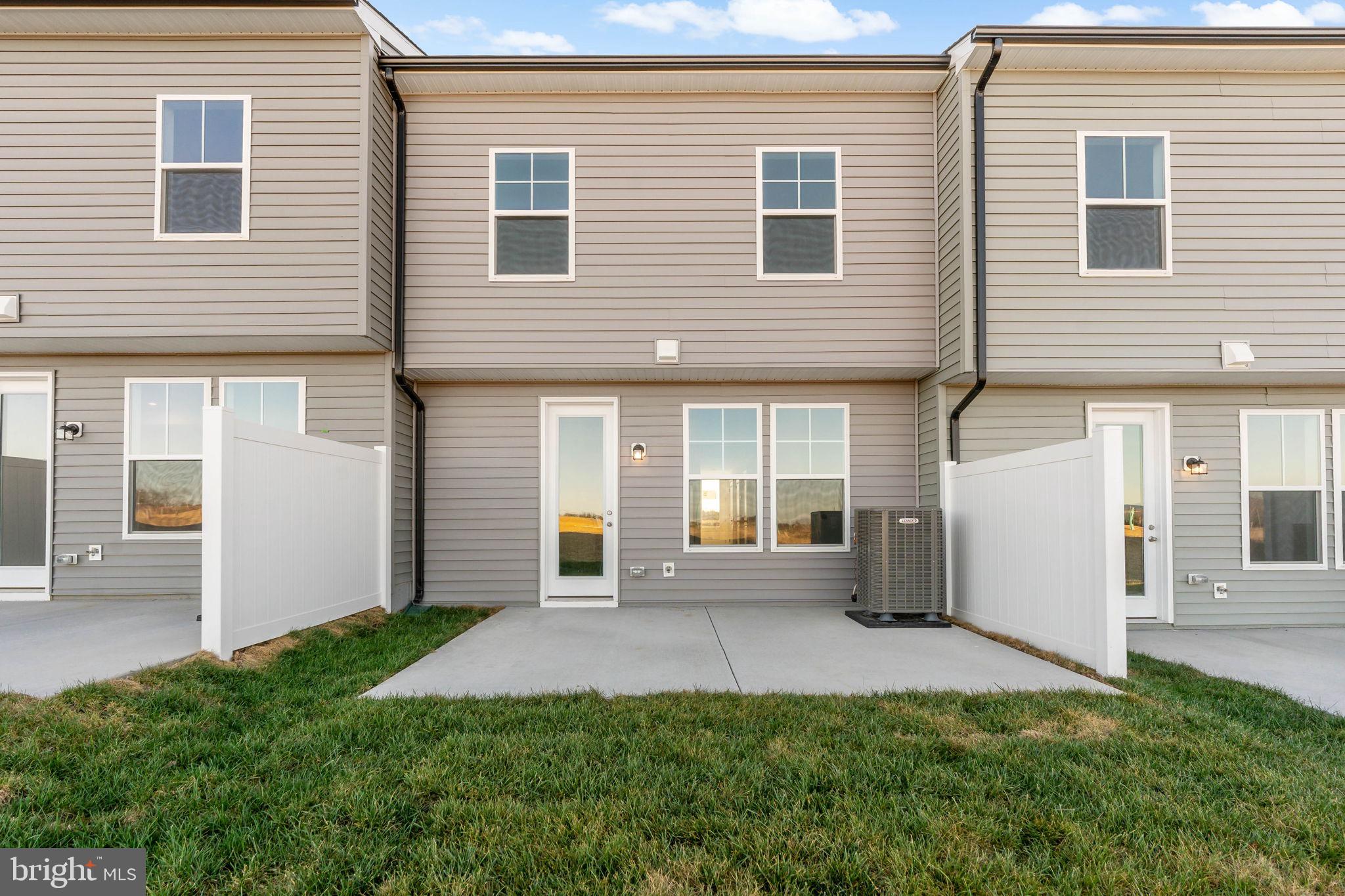 SOUTH BROOK - Residential