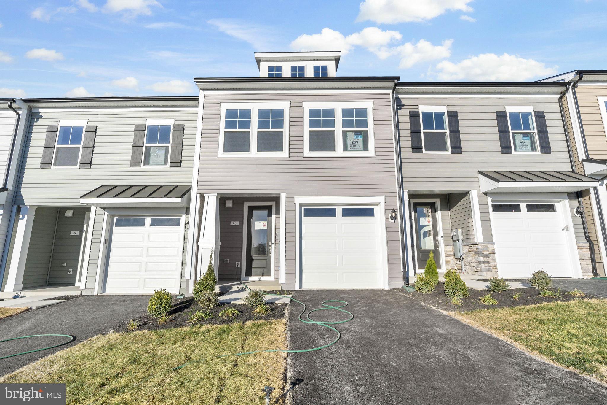 SOUTH BROOK - Residential