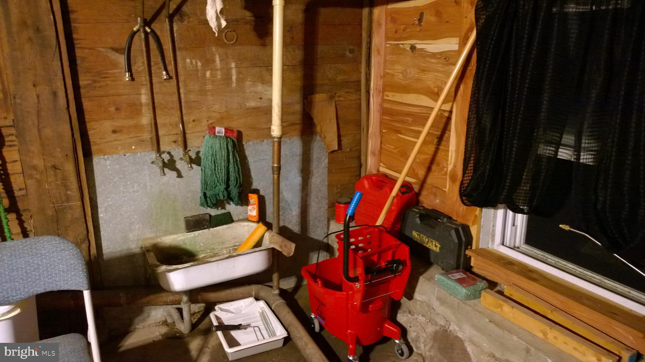 PINE GROVE - Residential