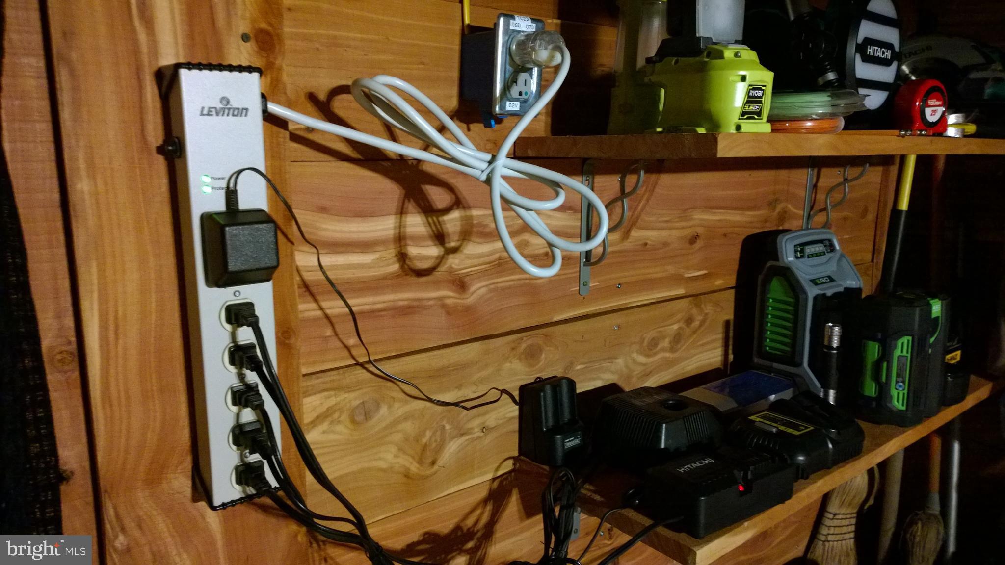 PINE GROVE - Residential