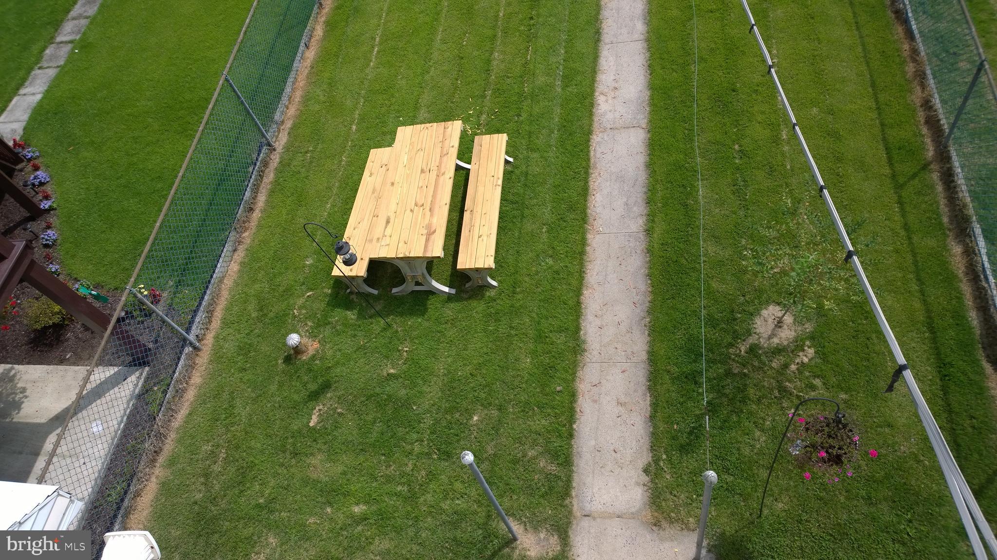 PINE GROVE - Residential