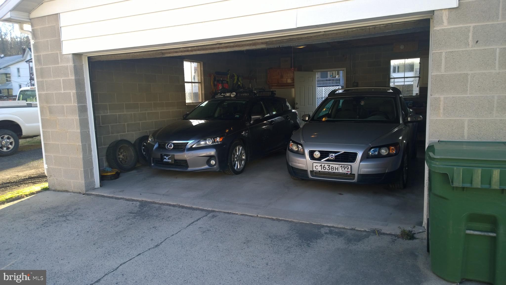 PINE GROVE - Residential