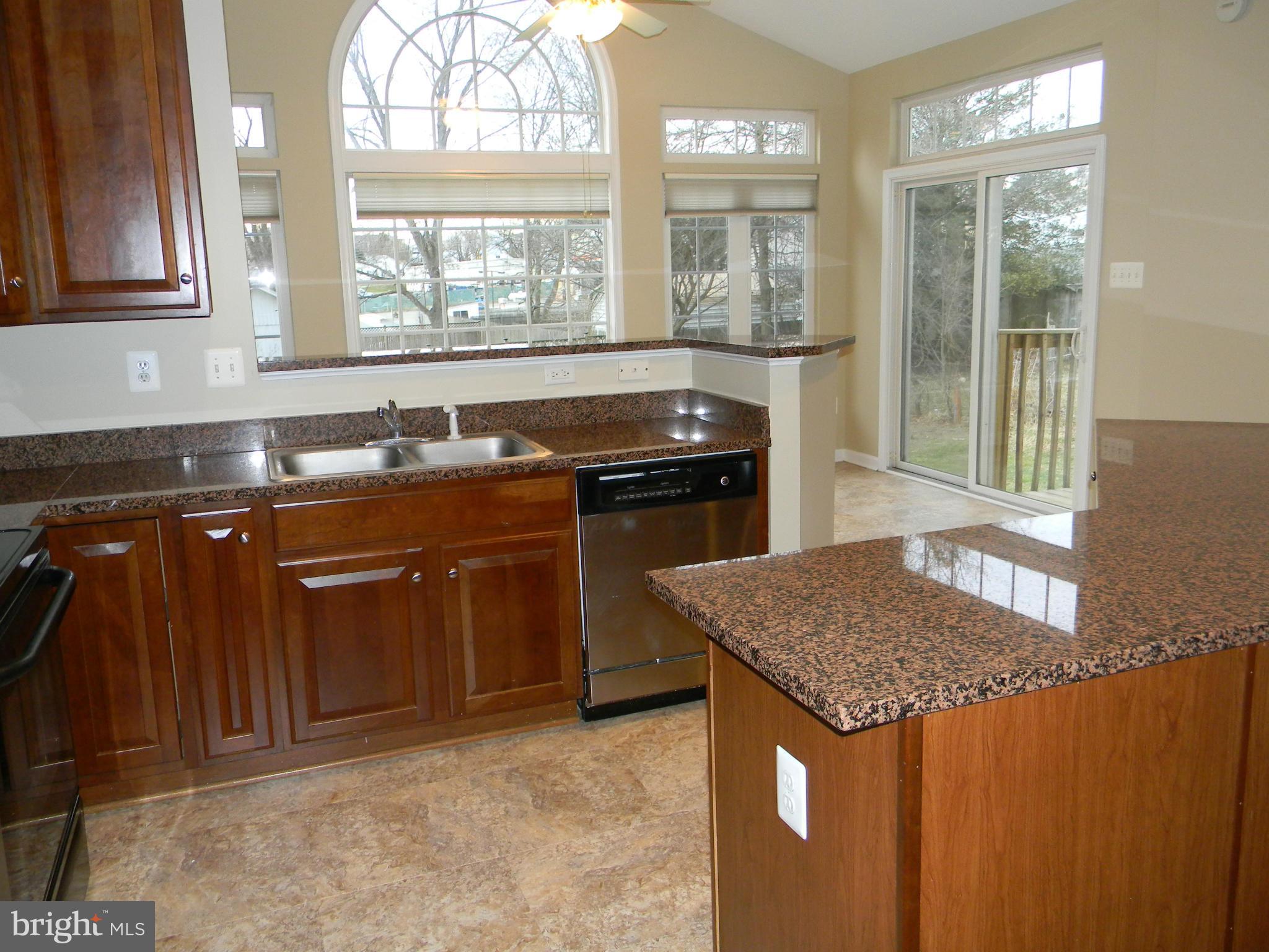 RISING HILLS - Residential