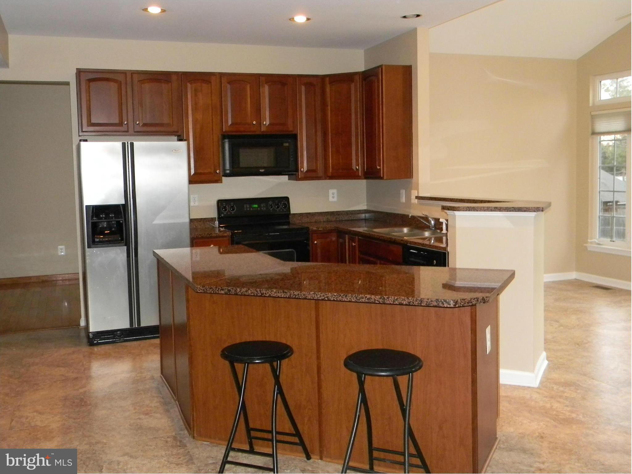 RISING HILLS - Residential