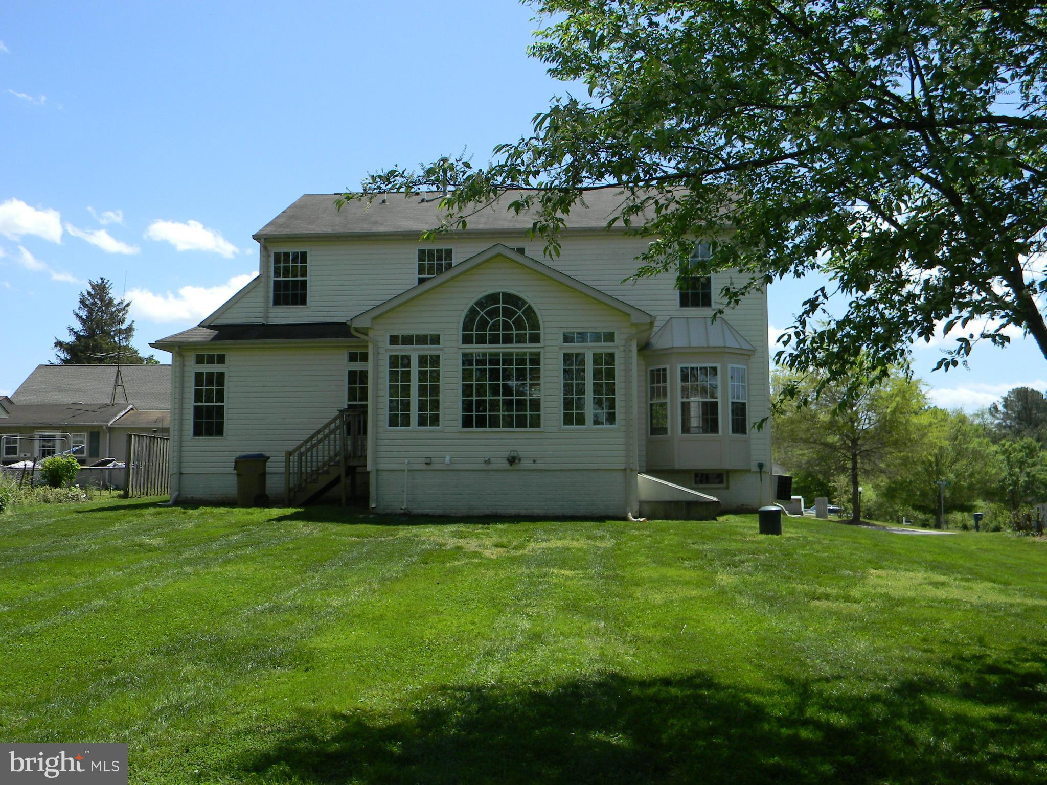 RISING HILLS - Residential