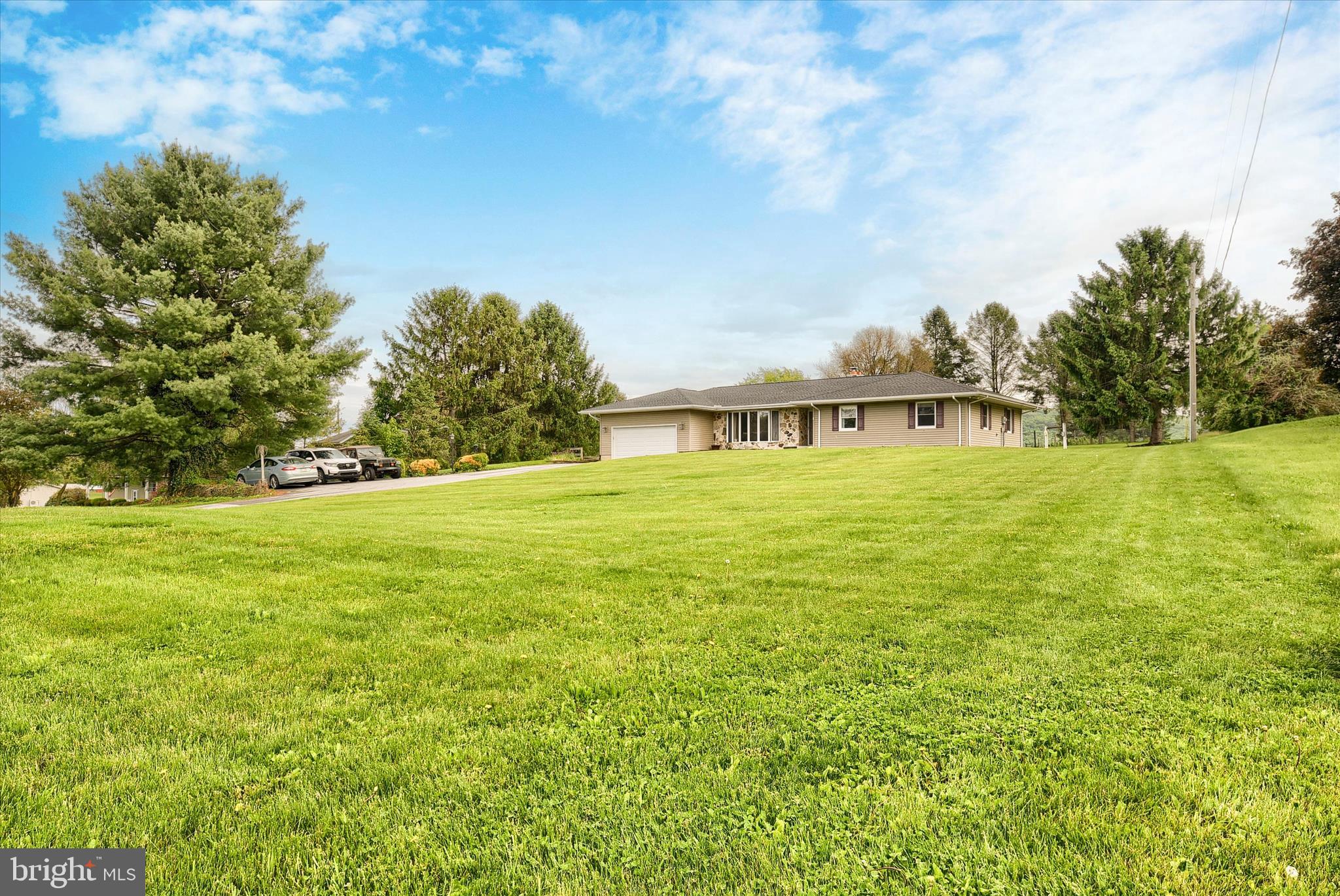 2266 PINE ROAD