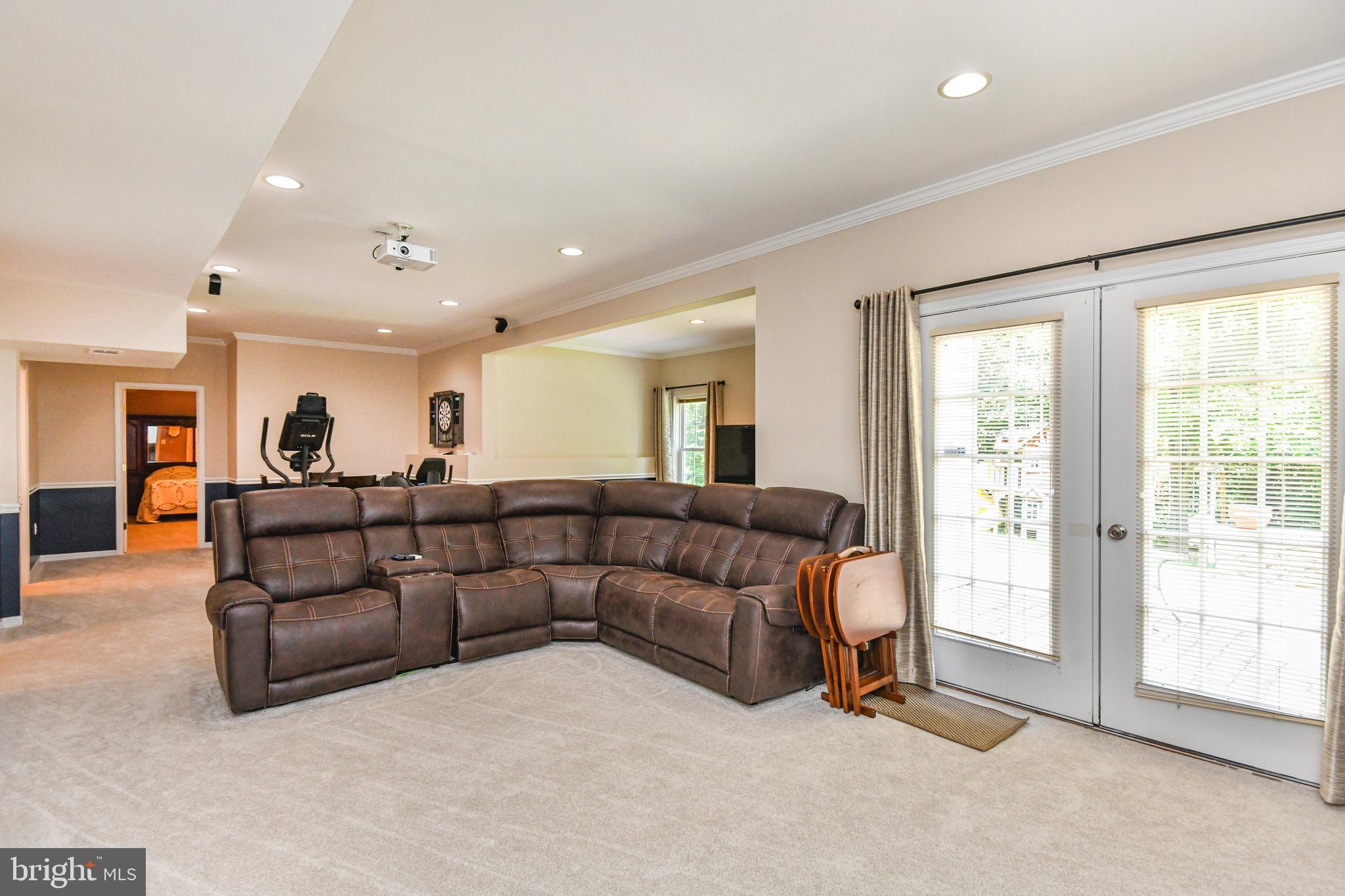 KINGSBROOKE - Residential