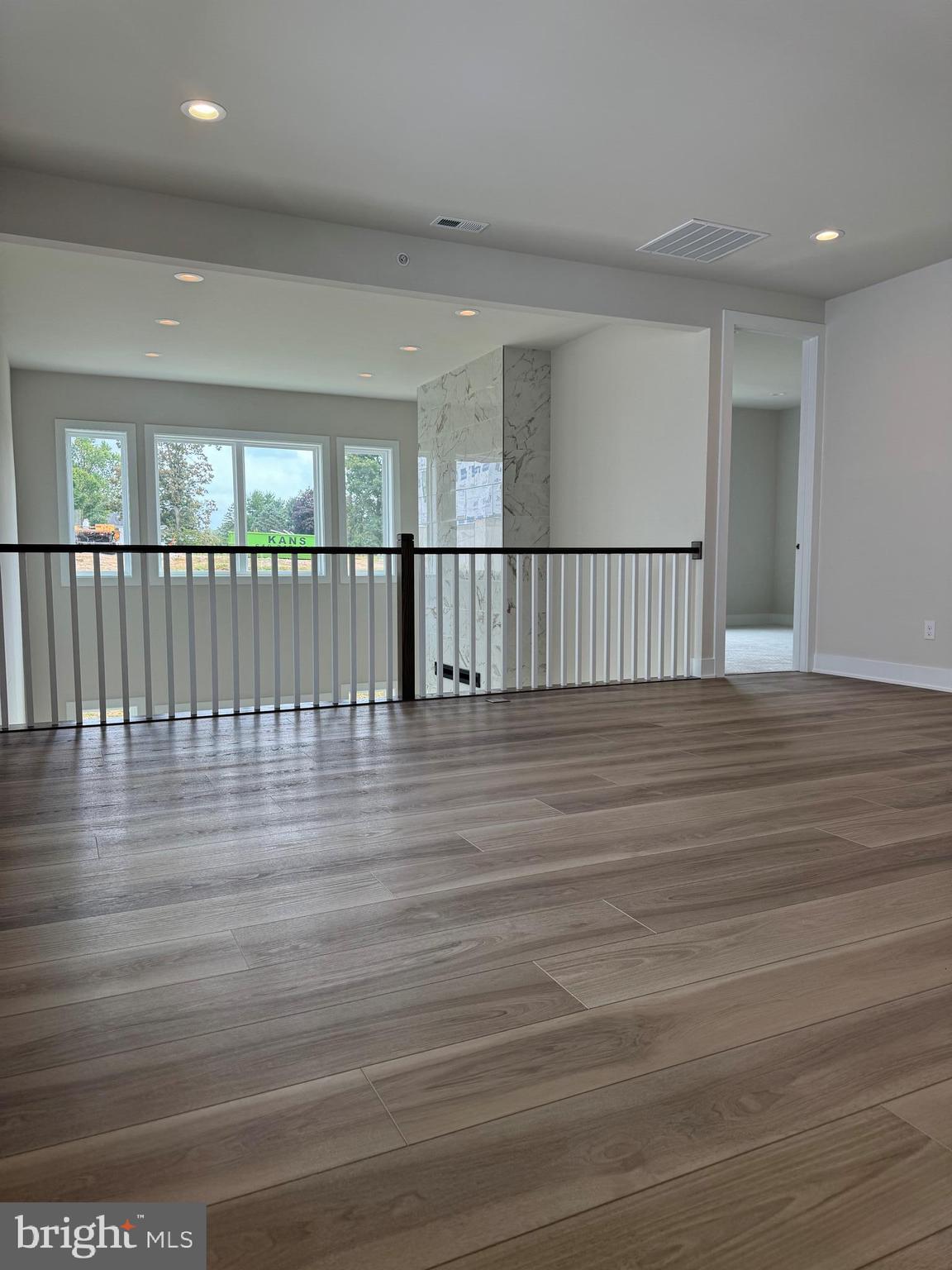 PRESERVE AT MARSH CREEK - CARRIAGE COLLECTION - Residential