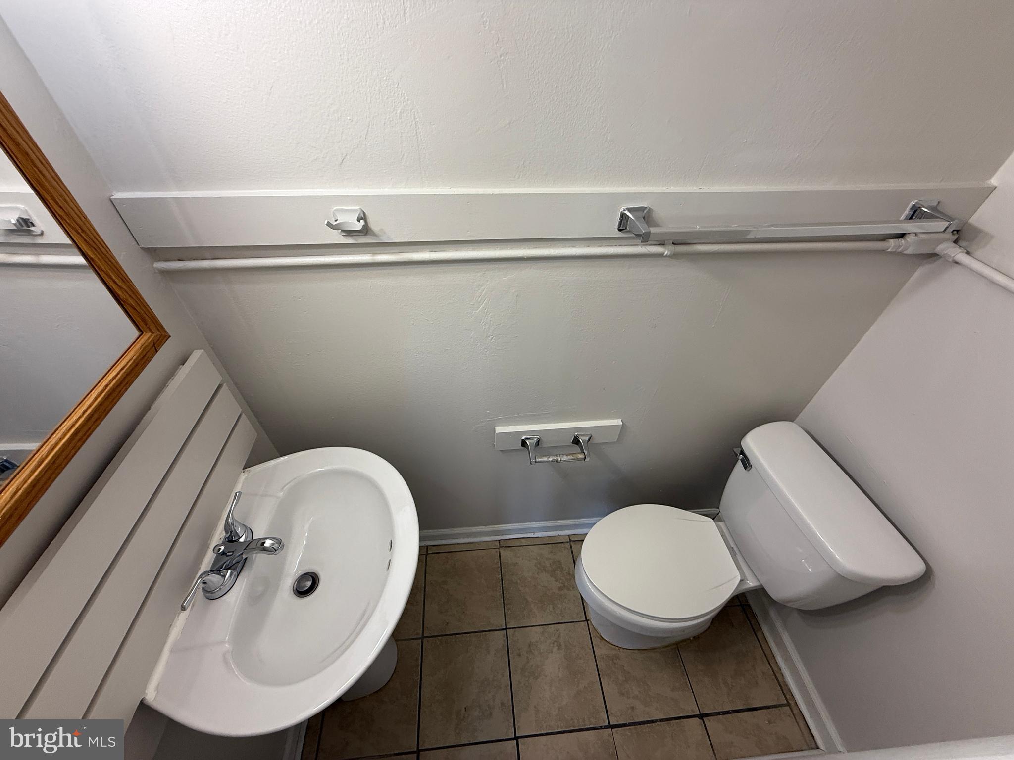 OLDE FORGE - Residential Lease