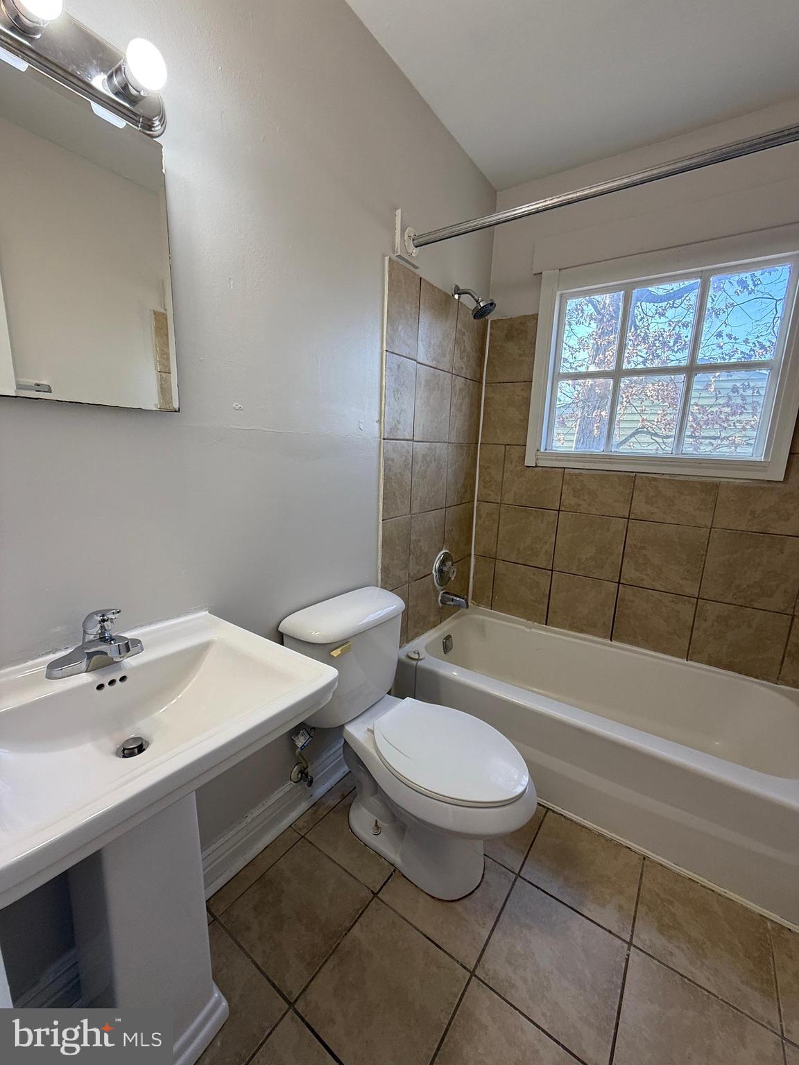 OLDE FORGE - Residential Lease