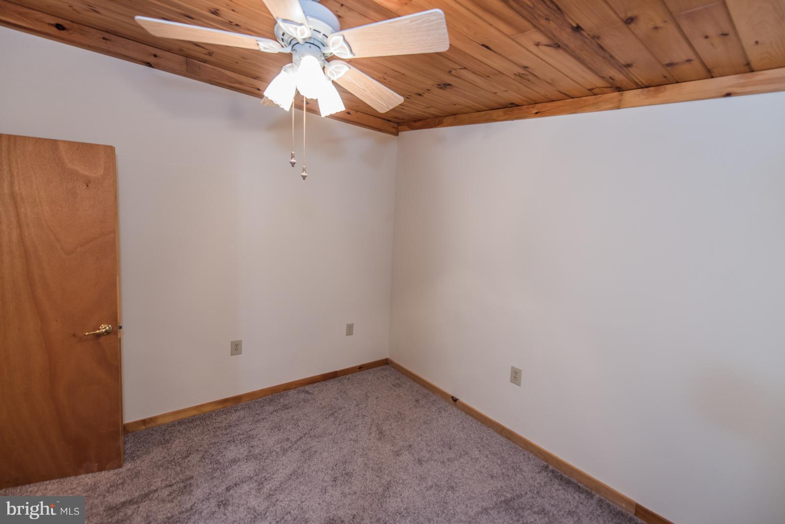 SLEEPY CREEK FOREST - Residential