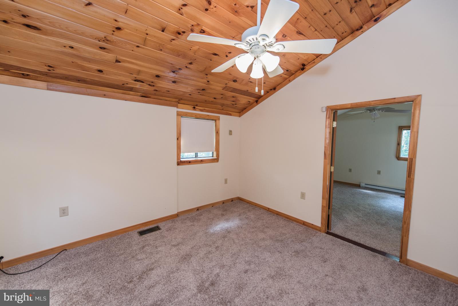 SLEEPY CREEK FOREST - Residential