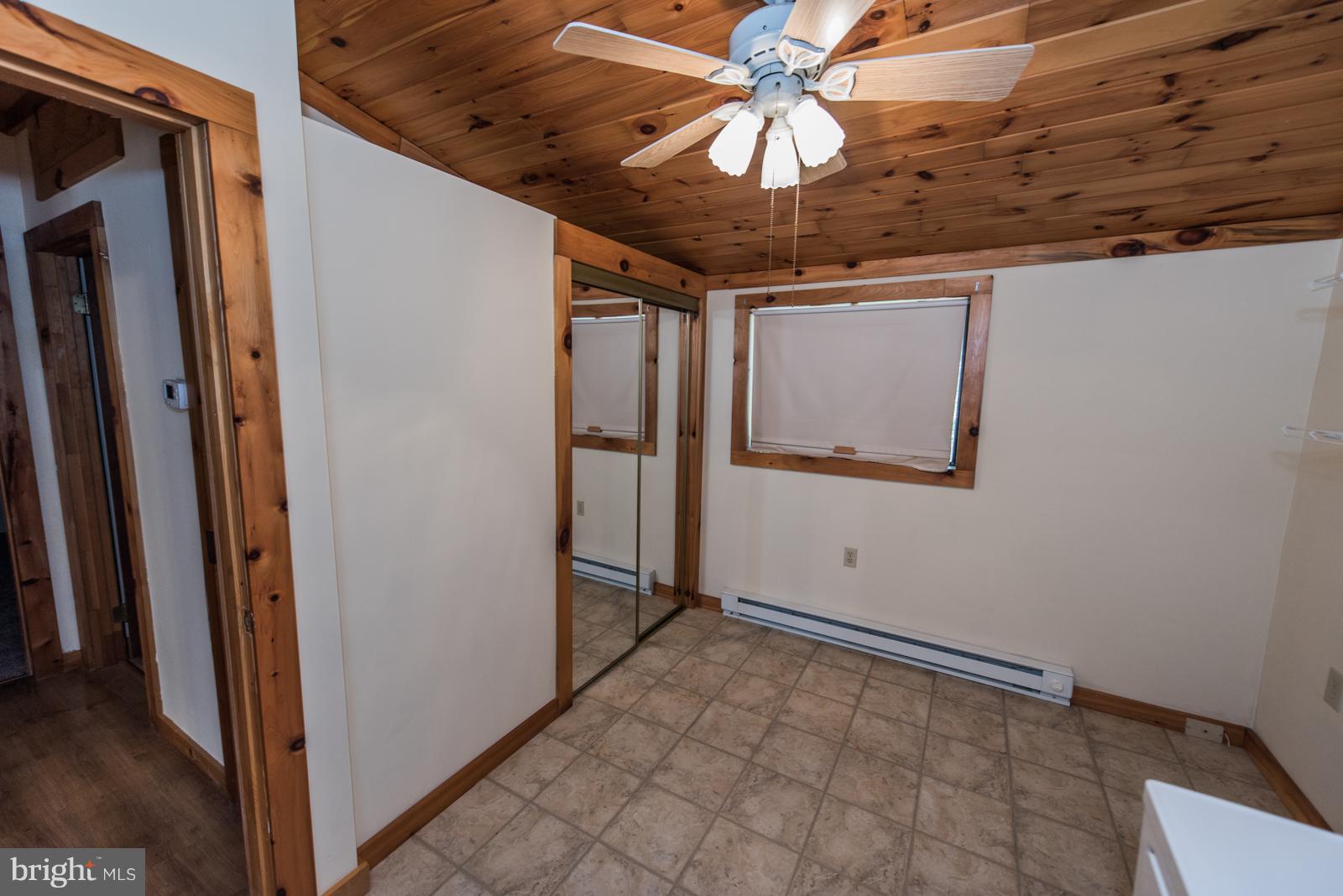 SLEEPY CREEK FOREST - Residential