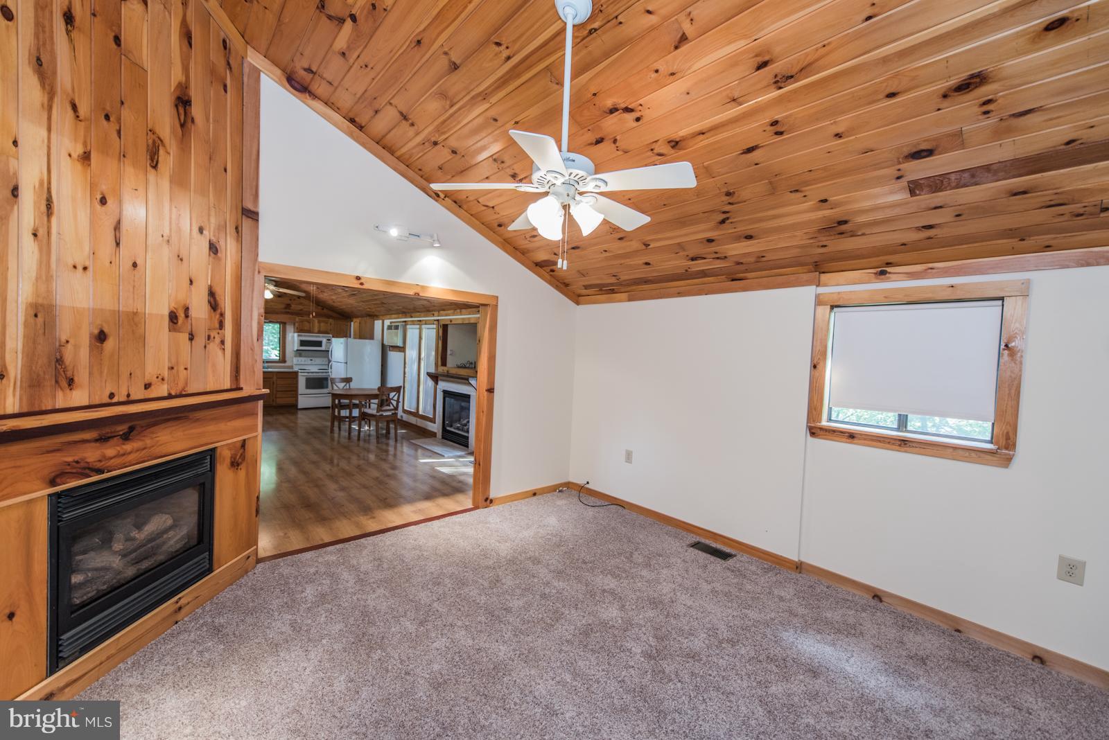 SLEEPY CREEK FOREST - Residential