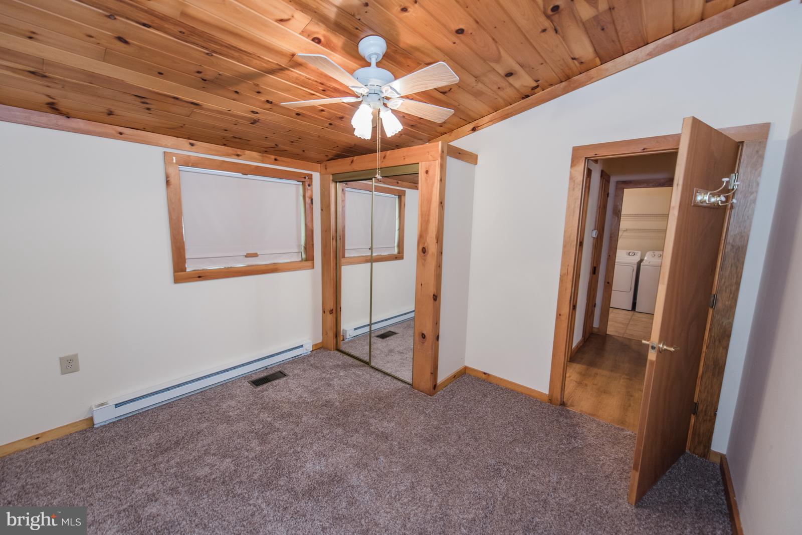 SLEEPY CREEK FOREST - Residential