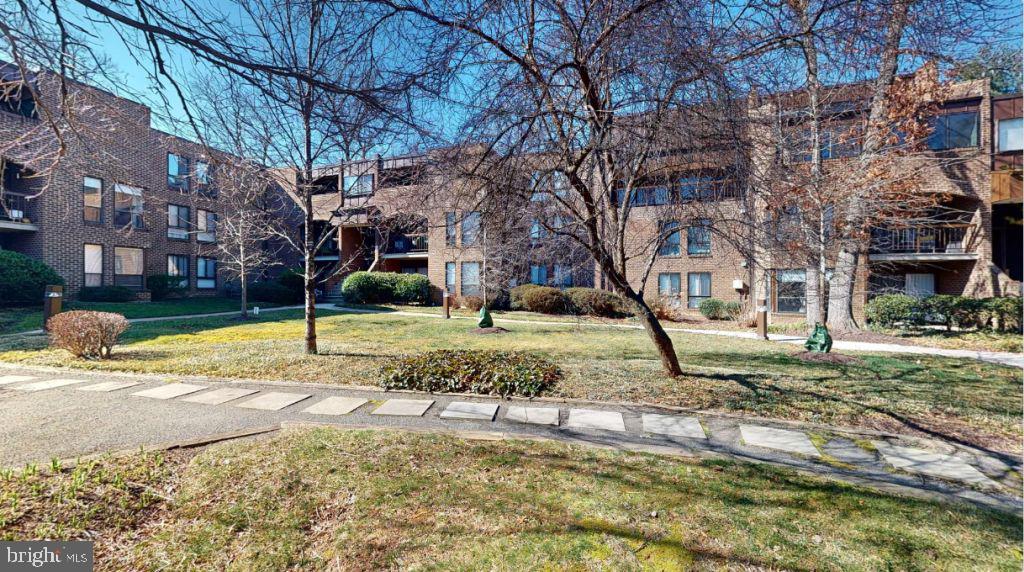CHESTNUT GROVE - Residential